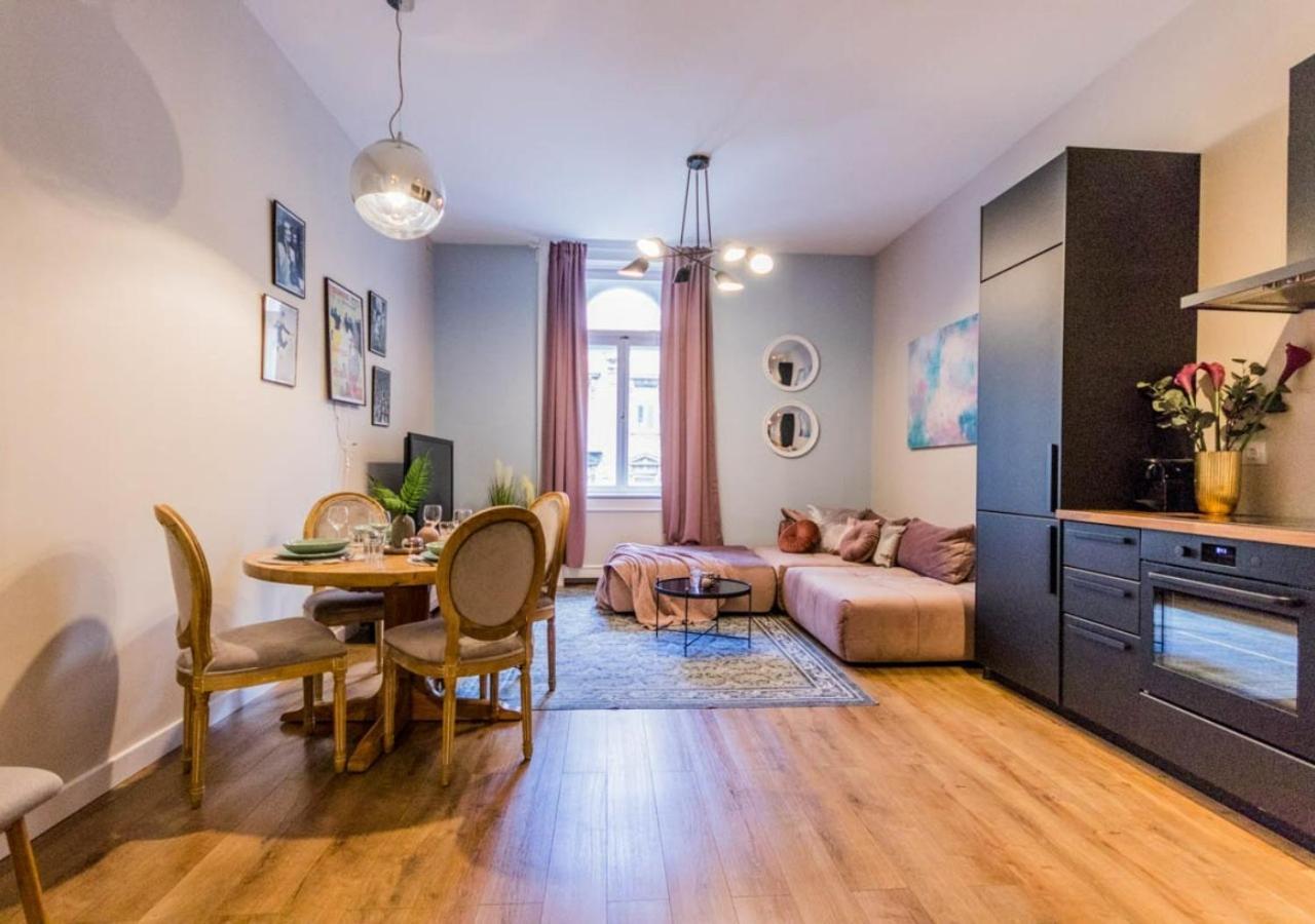 Budapest True Gem Downtown Next To Synagogue And Gozsdu Garden Area Exterior foto